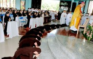 Nữ Tu nhìn lại để xác tín hơn vai trò của mình